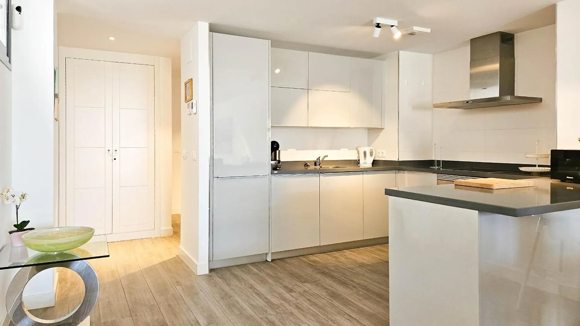 דירה מארבלה Luxury Ground Floor Apt - 300 M To Cabopino Golf ספרד