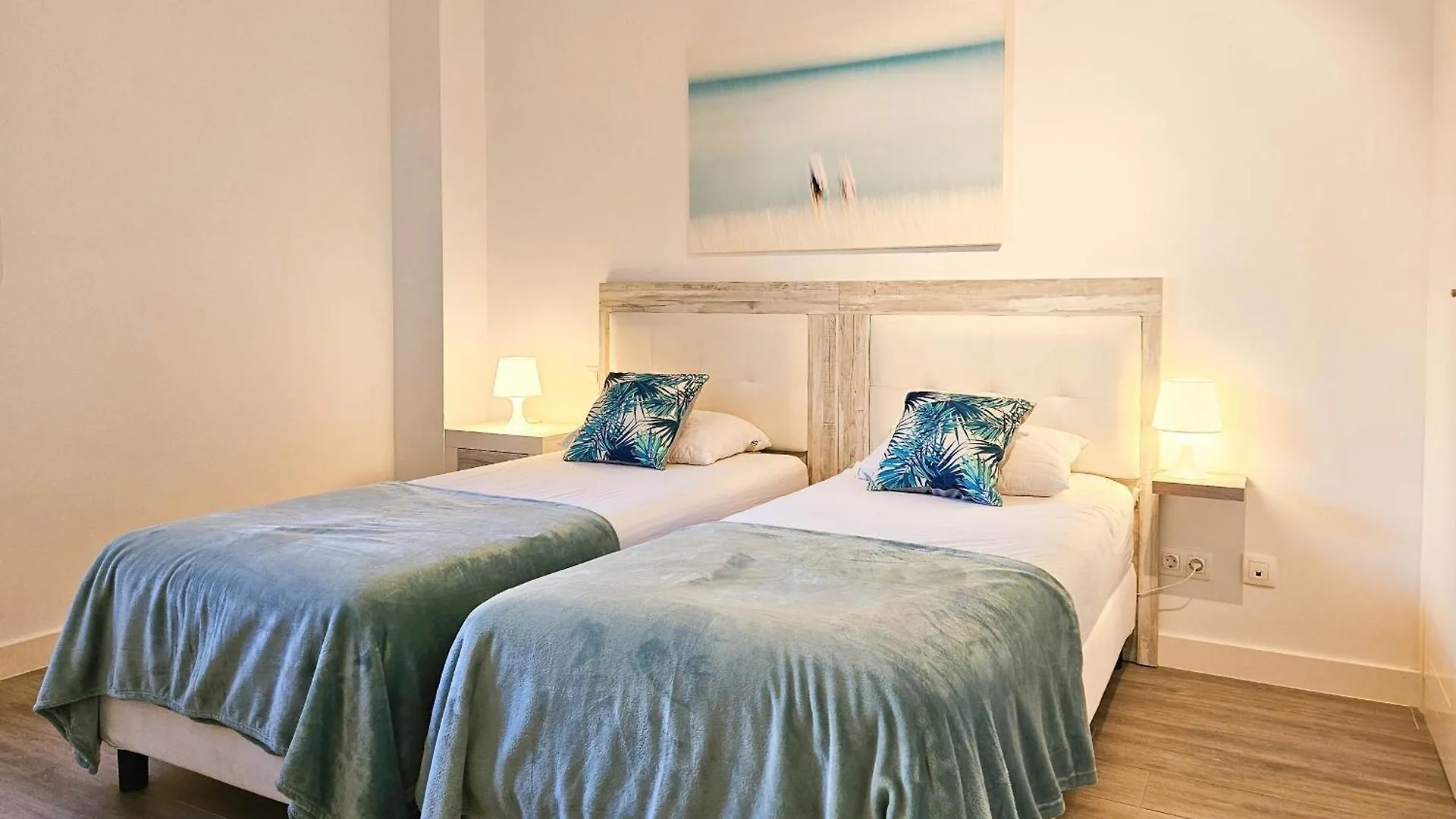 דירה מארבלה Luxury Ground Floor Apt - 300 M To Cabopino Golf